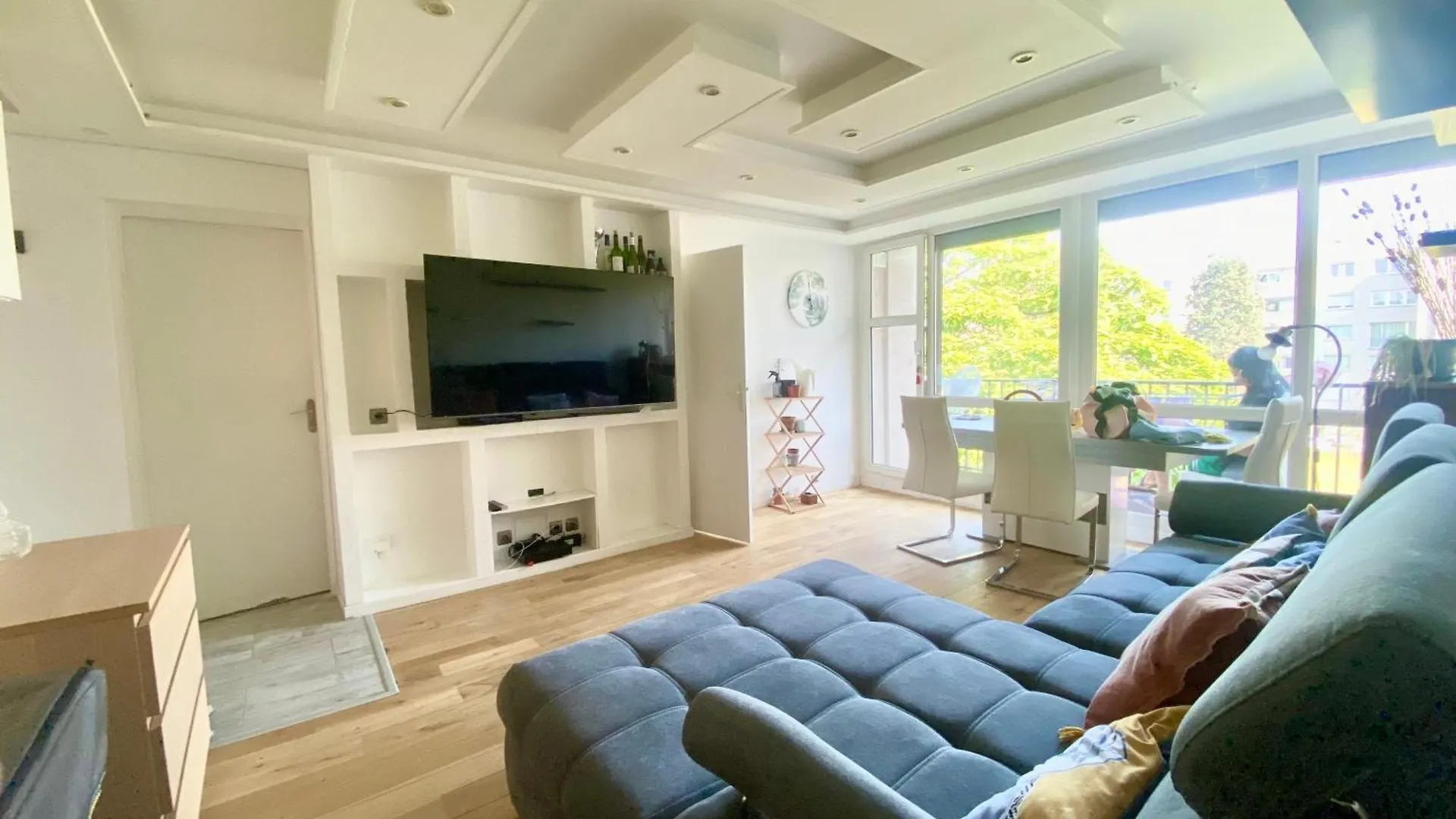 Chambres D'Hotes Modernes A Bron